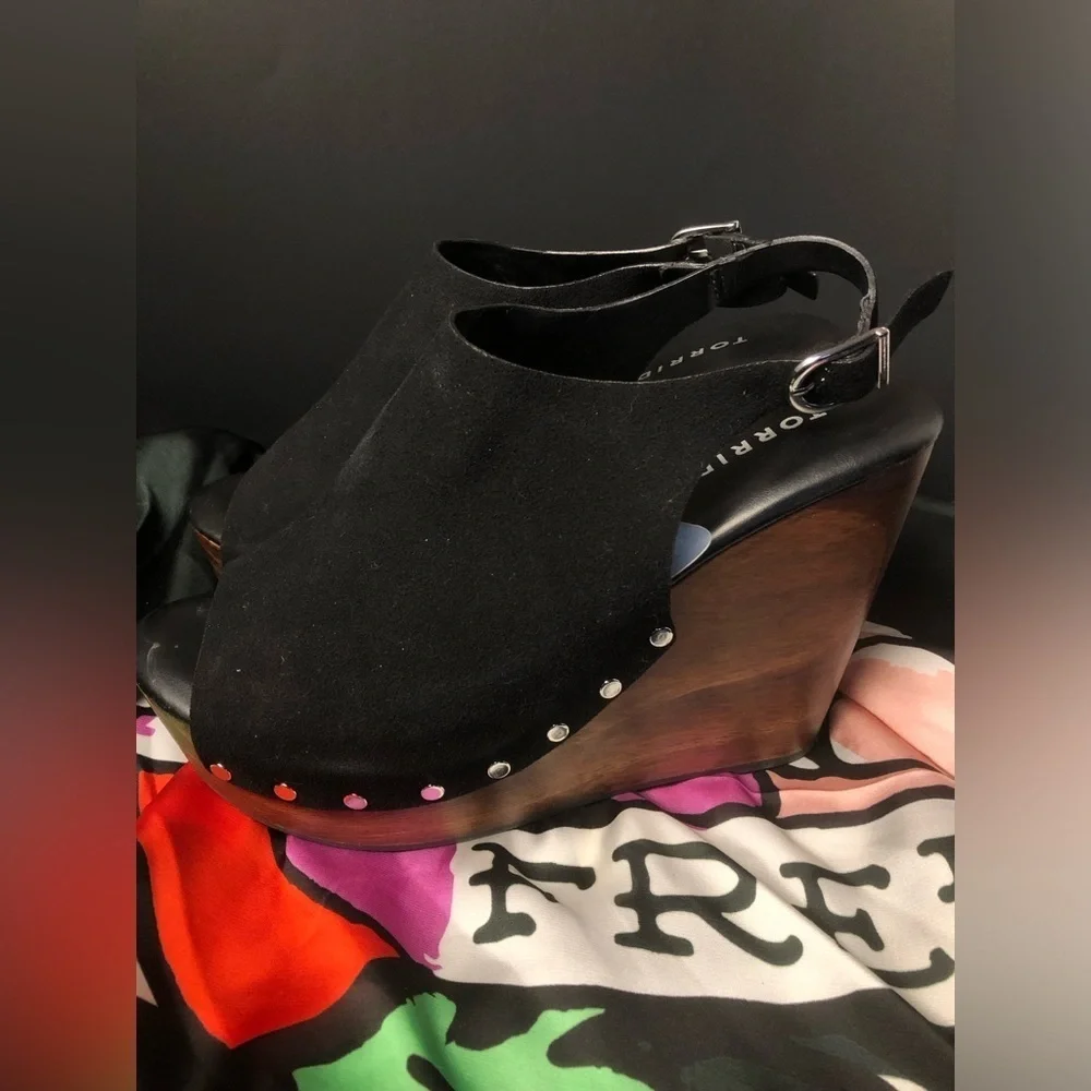 Torrid Black Wedge Sandals 9.5
